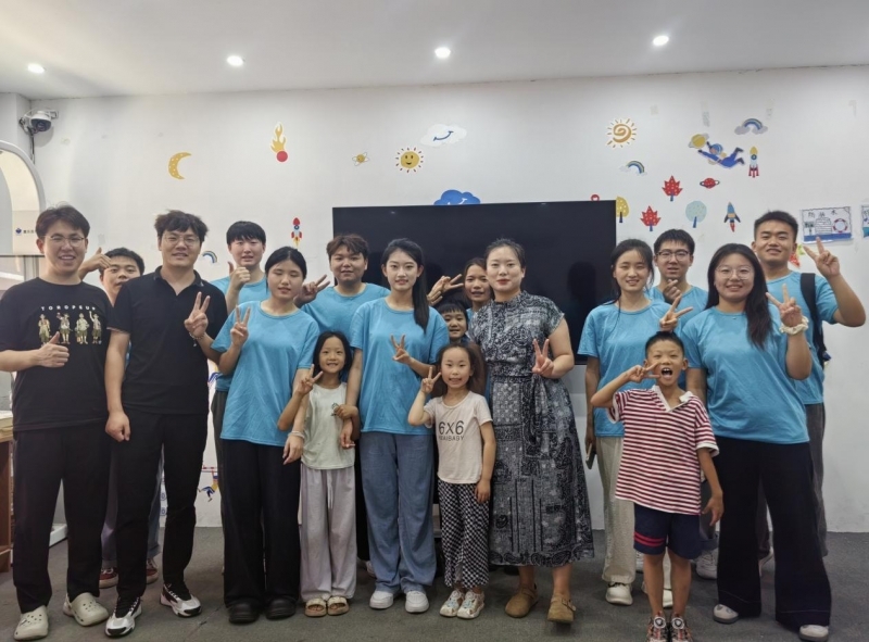 郑州工商学院：科技赋能筑梦乡村 红色传承共育新人