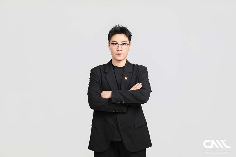 王一鸣.jpg 王一鸣.jpg