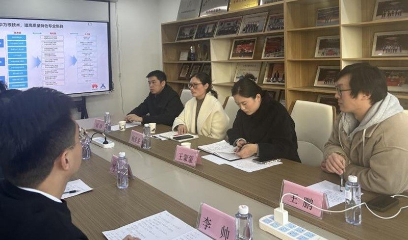 信息工程学院赴深圳市讯方技术股份有限公司（郑州事业部）开展访企拓岗活动