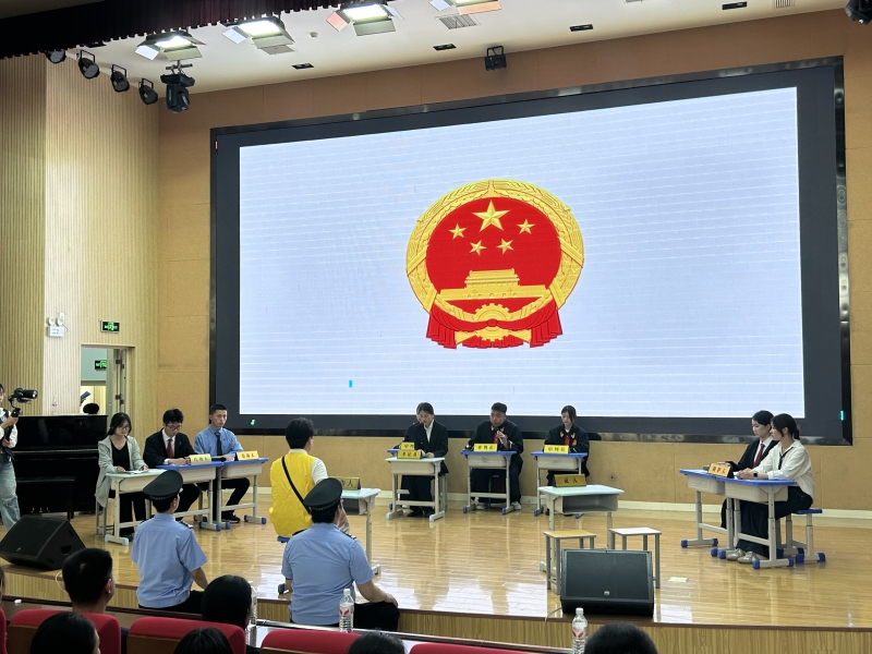 模拟法庭进校园 法治护航助成长——文法学院 “工商说法” 系列活动走进龙子湖小学
