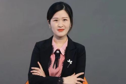 鲍玉杰