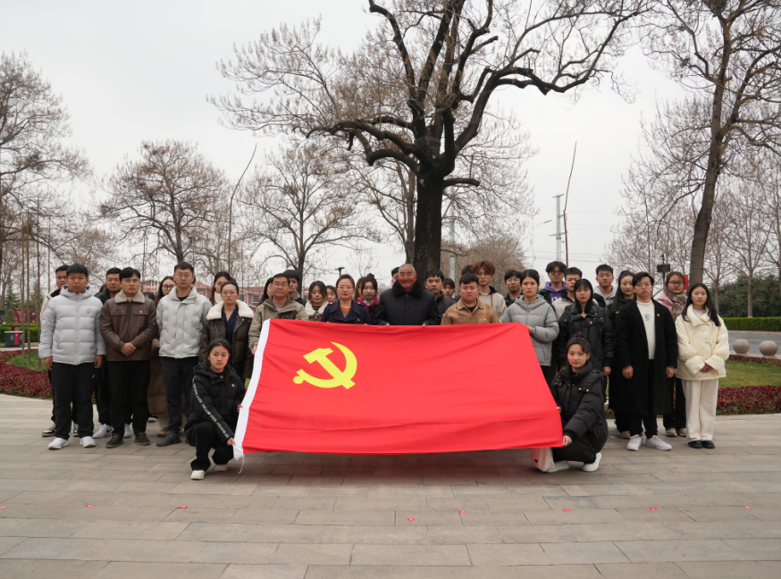 兰考学院组织师生赴焦裕禄纪念馆参观学习焦裕禄廉政思想