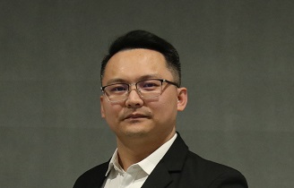 申伟