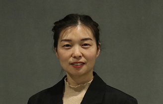 梁妍
