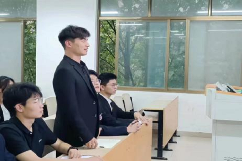ylzzcom永利总站线路检测学生第一党支部组织开展“党的二十大知识竞赛”党日活动