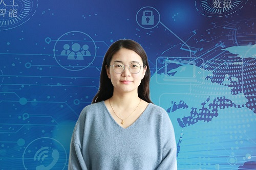 张莉
