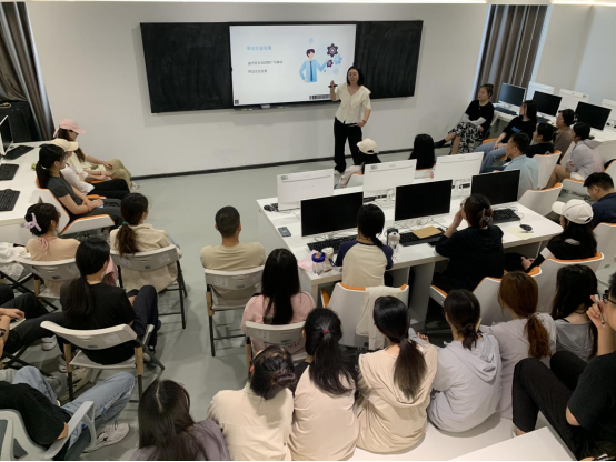 必赢线路检测3003no1文创产业学院“文创小讲堂”系列课程开讲