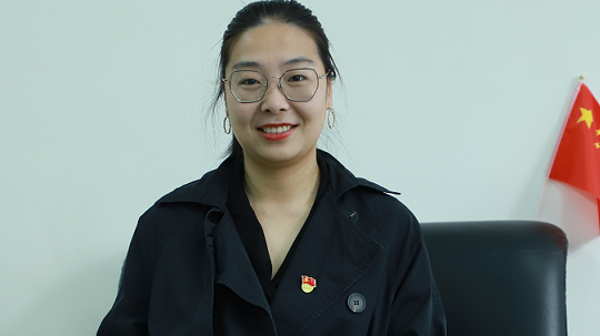 李璐