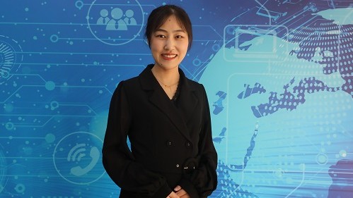 张连青