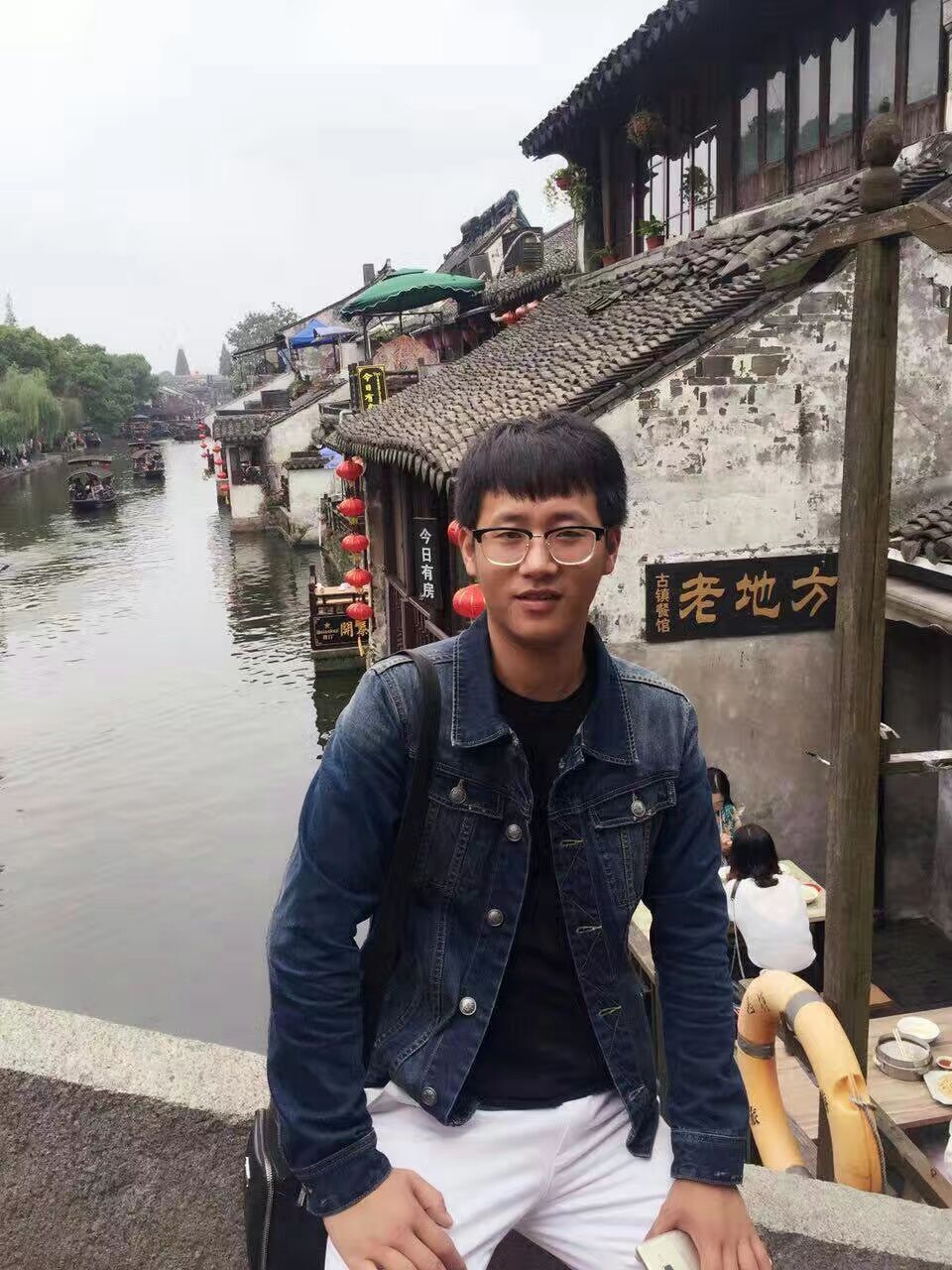 郑州工商学院2017-2018学年第一学期兼职班主任先进典型事迹展(7)
