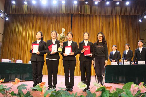 喜讯：商学院在郑州工商学院第三届伯苓杯辩论赛中喜获佳绩