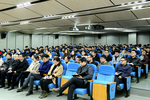 校中层干部及全体辅导员老师学习全省学校安全工作会议精神.jpg