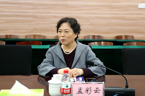 思政部孟彩云教授介绍学校思政工作开展情况.jpg