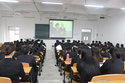 工学院党总支预备党员培训班开展学习习近平总书记考察调研河南时重要讲话精神主题培训