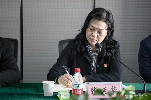 张延华3.jpg