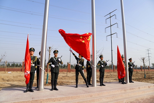 升国旗 (2).jpg
