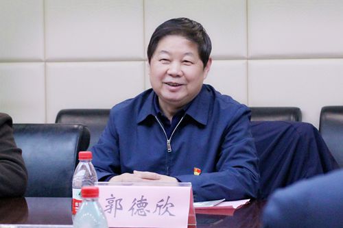 颐和医院校企合作2_副本.jpg